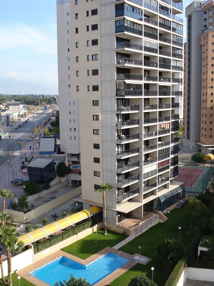 Apartamentos Torre Ipanema Бенідорм Екстер'єр фото